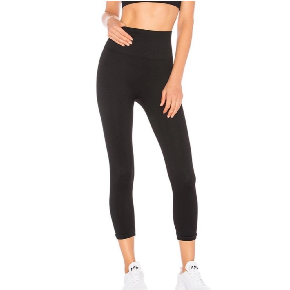 NWT TLA BY MORGAN STEWART- Classic Noir Leggings Ribbed Athletic Workout Gym